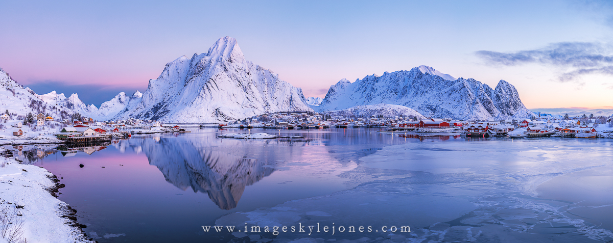 0256 Reine Panorama_1200.jpg