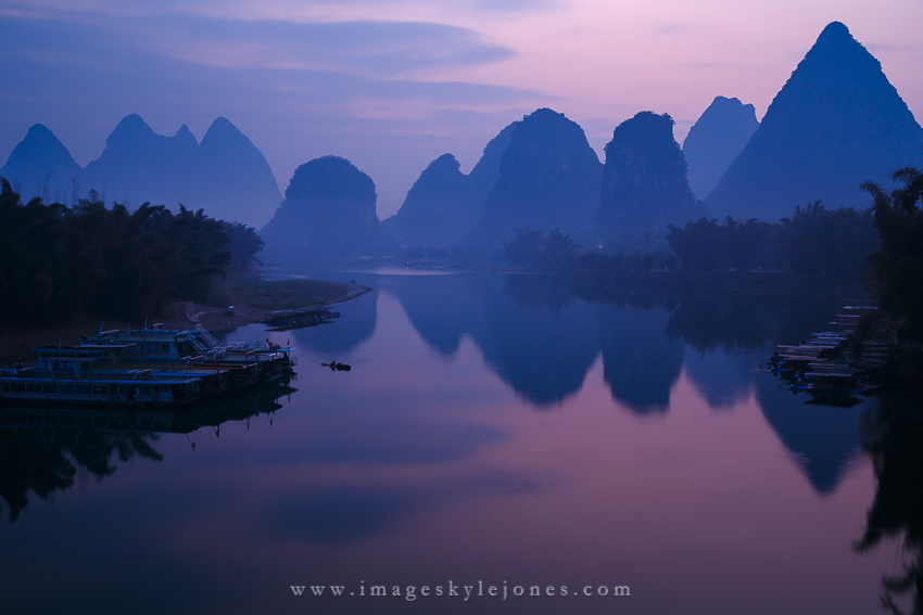 0528 Yangshuo Bridge Dawn_850.jpg