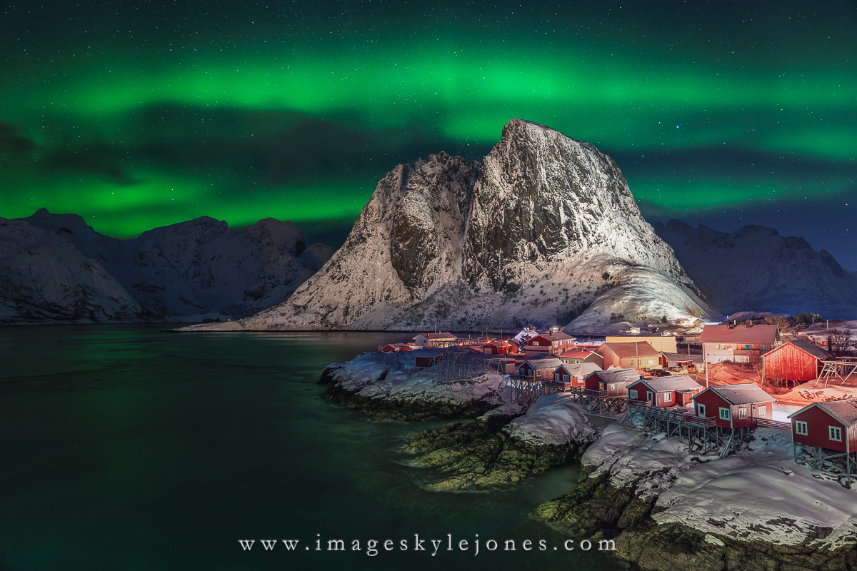 0590 Hamnøy Aurora_1200.jpg