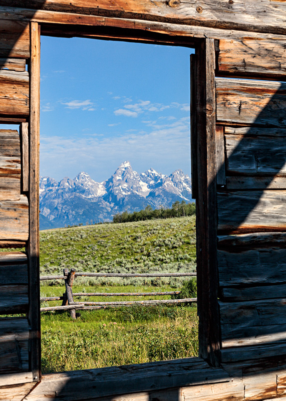 170720-2557-5DS R BW SHARP copy.jpg