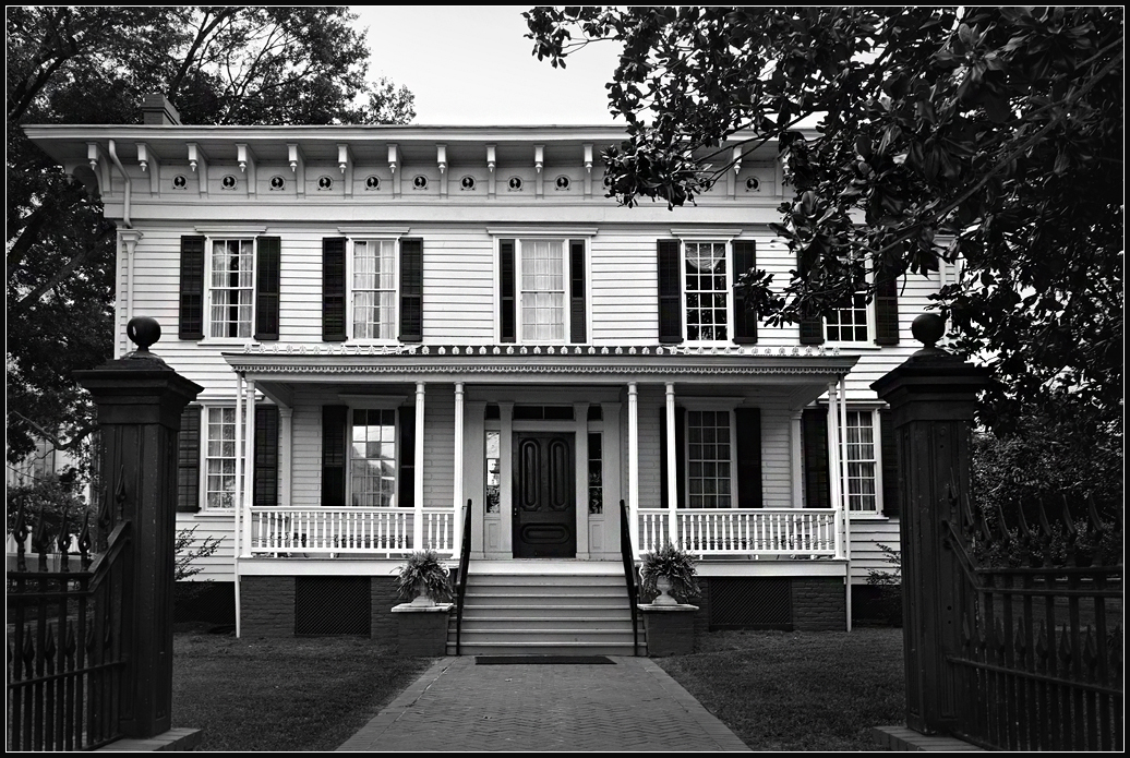 1st White House BW.jpg