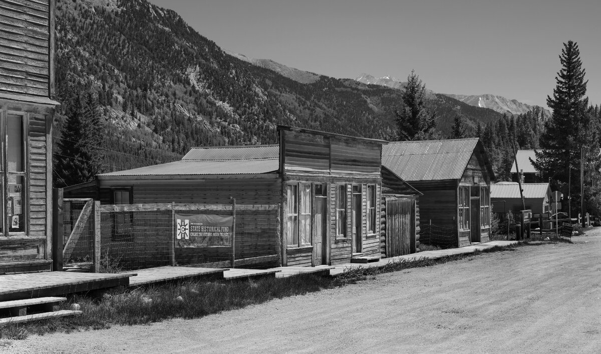 53804057817_65308f13ee_6kbw.jpg
