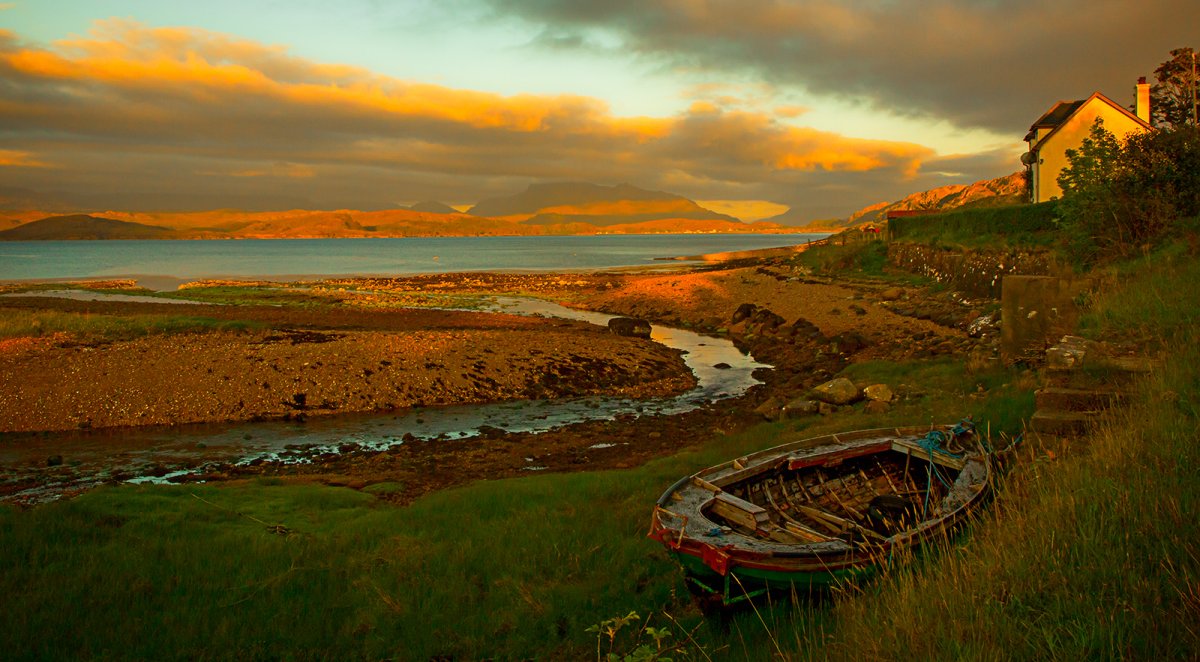 5D3_4034ProcCroftersSunset.jpg