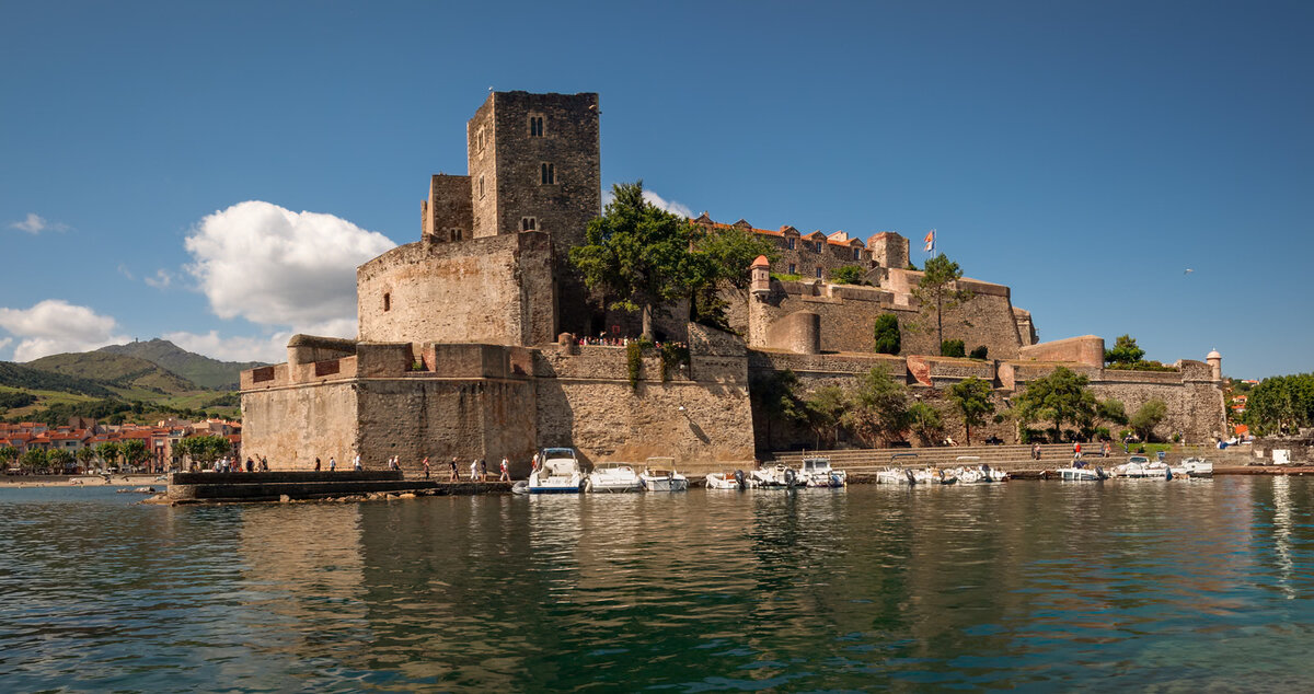 6092698 6092700 pano copy.jpg