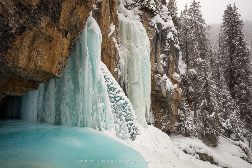 7785 Panther Falls Ice_850.jpg