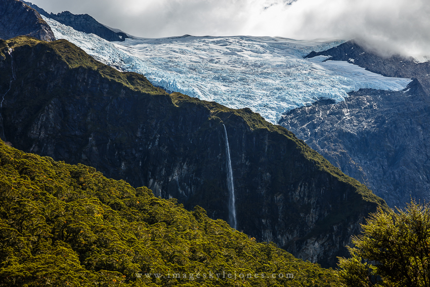 7990 Rob Roy Briday Veil_850.jpg