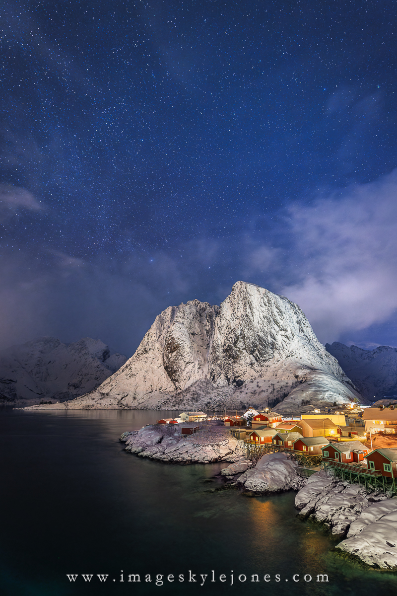 9465 Hamnøy Stars Portrait_1200.jpg