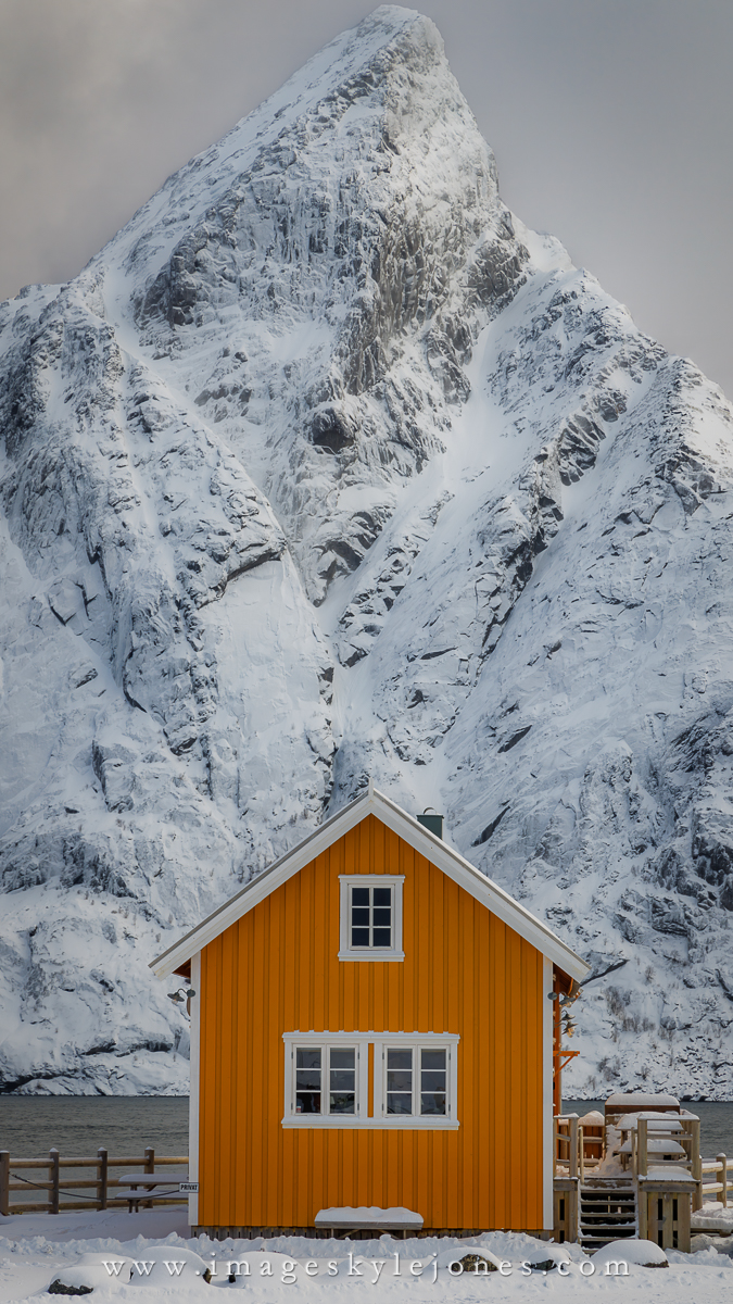 9704 Yellow Cabin_1200.jpg