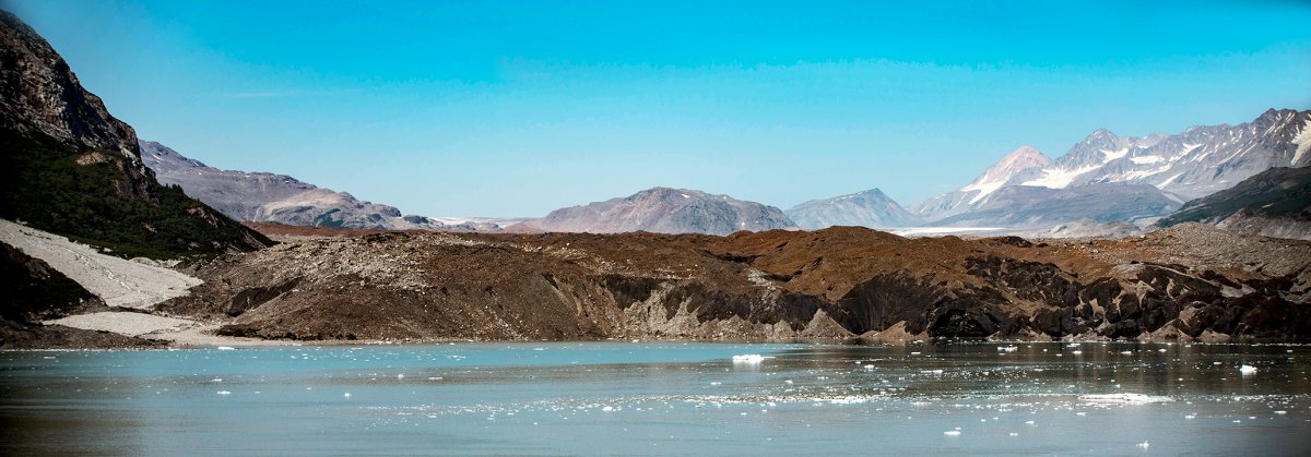 Ablation moraine on Pcific Glacier (1 of 1).jpg