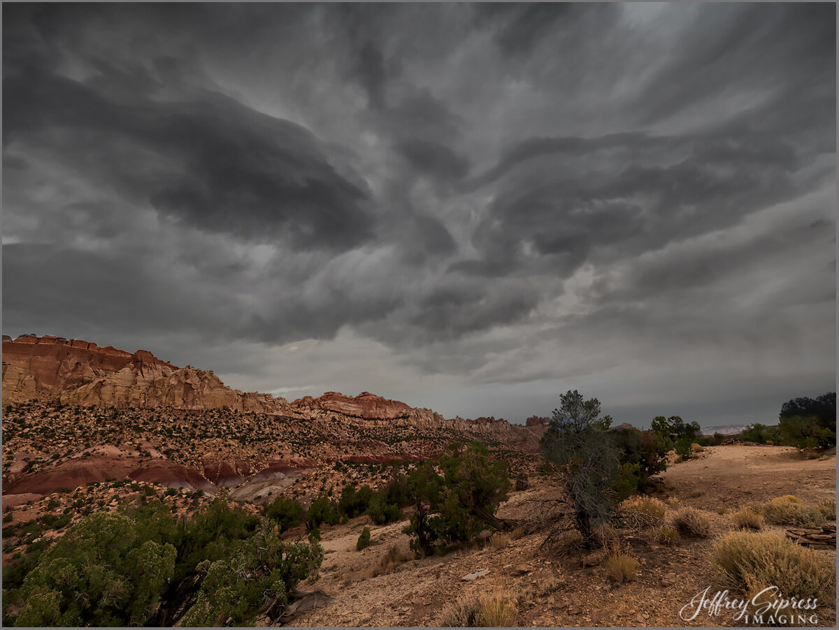 burrtrailclouds2.jpg