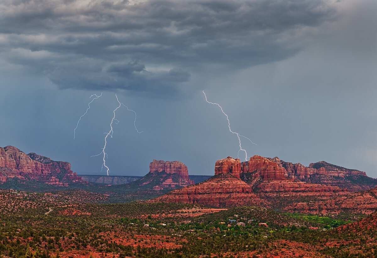 Cathedral lightning-1.jpg