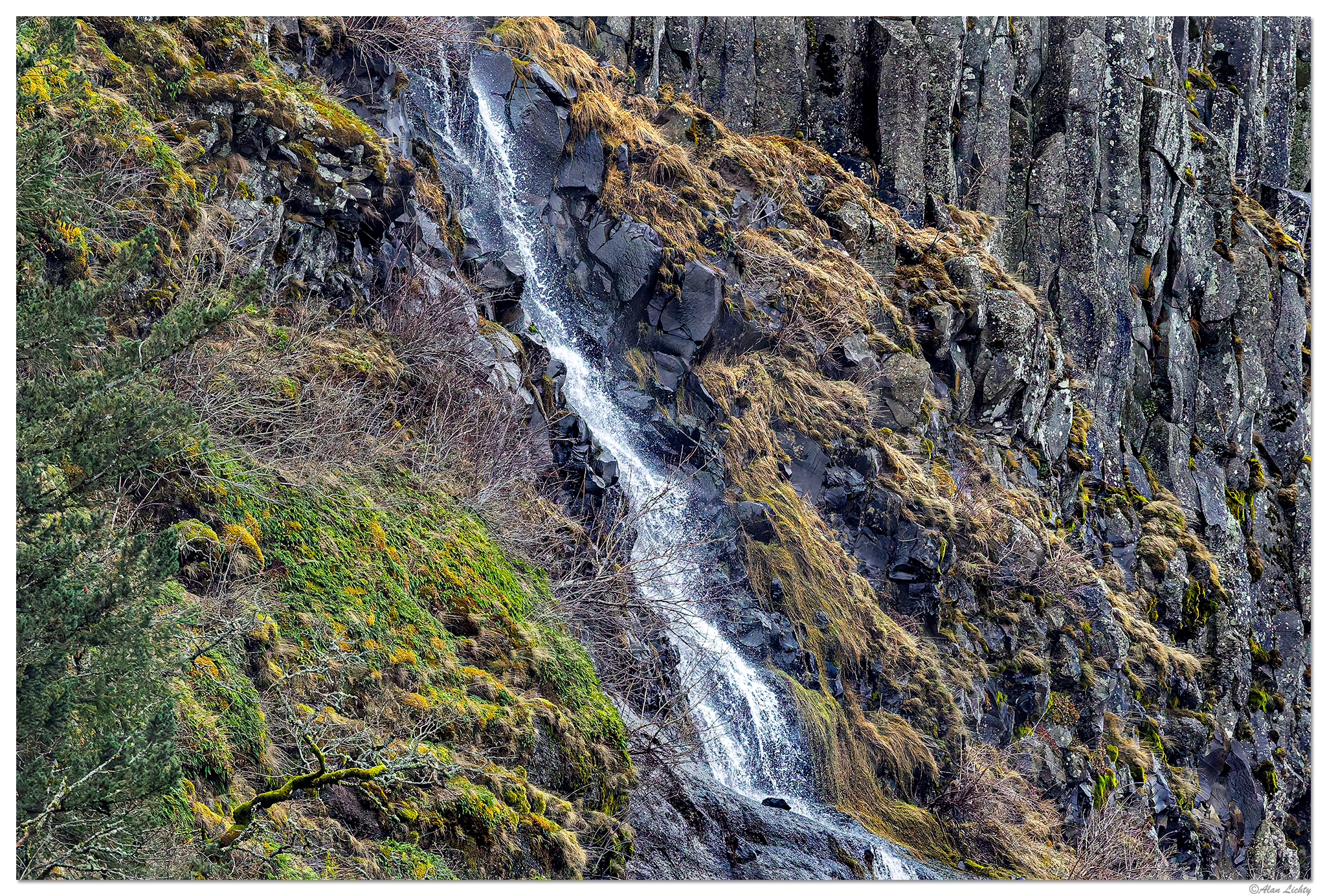 CR5m2_PalisadesFalls022025.jpg