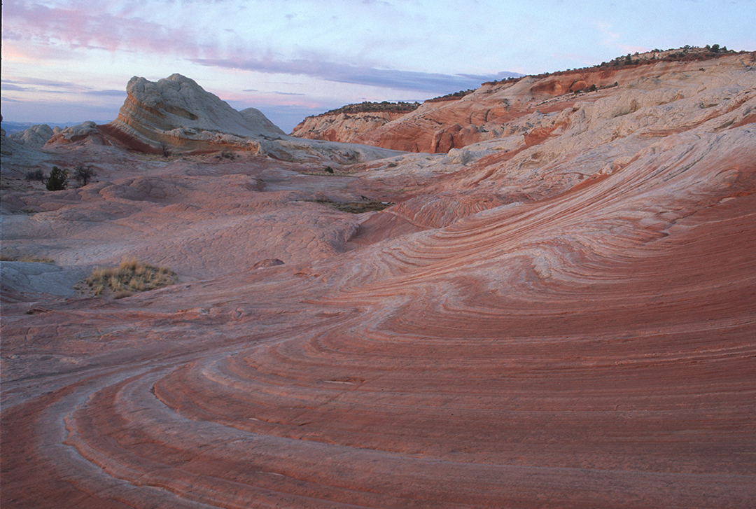 curves at white pocket.jpg