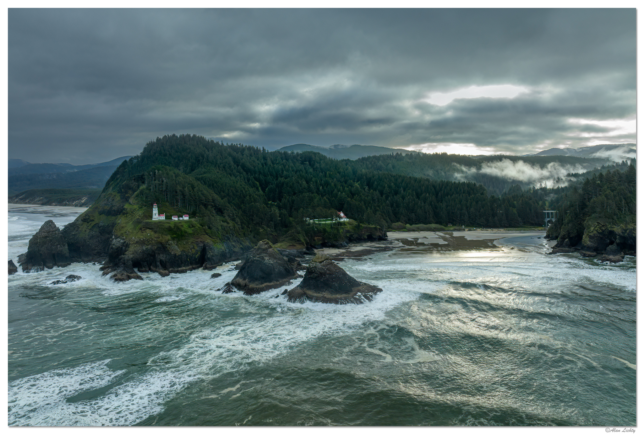 DJI_HecetaHeadLighthouse2.jpg