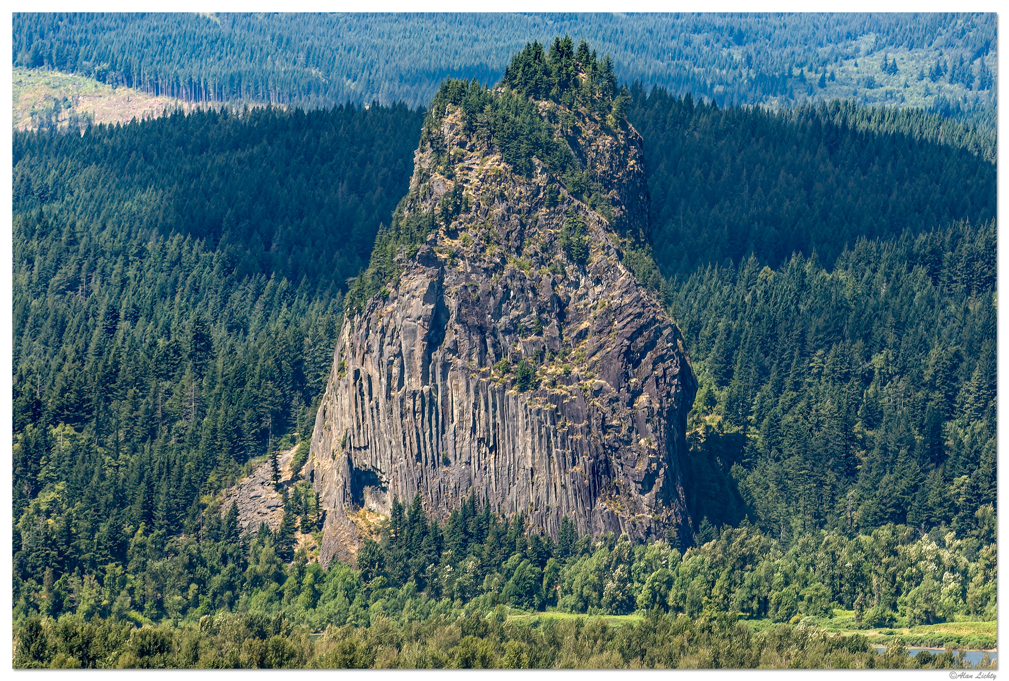 DJI_M3-CRGBeaconRock7x.jpg