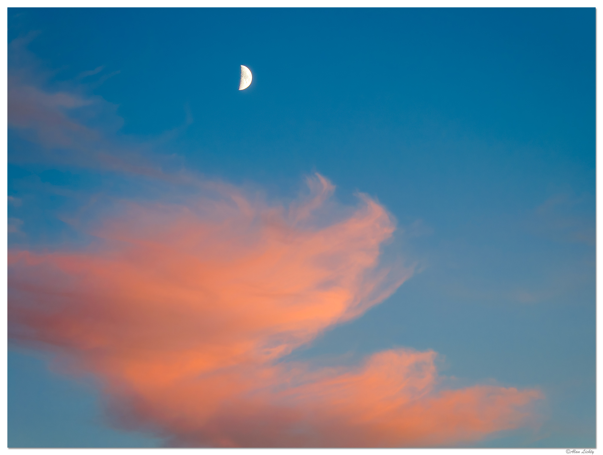 DJI_M3P_166_CottonCandyMoon081124.jpg