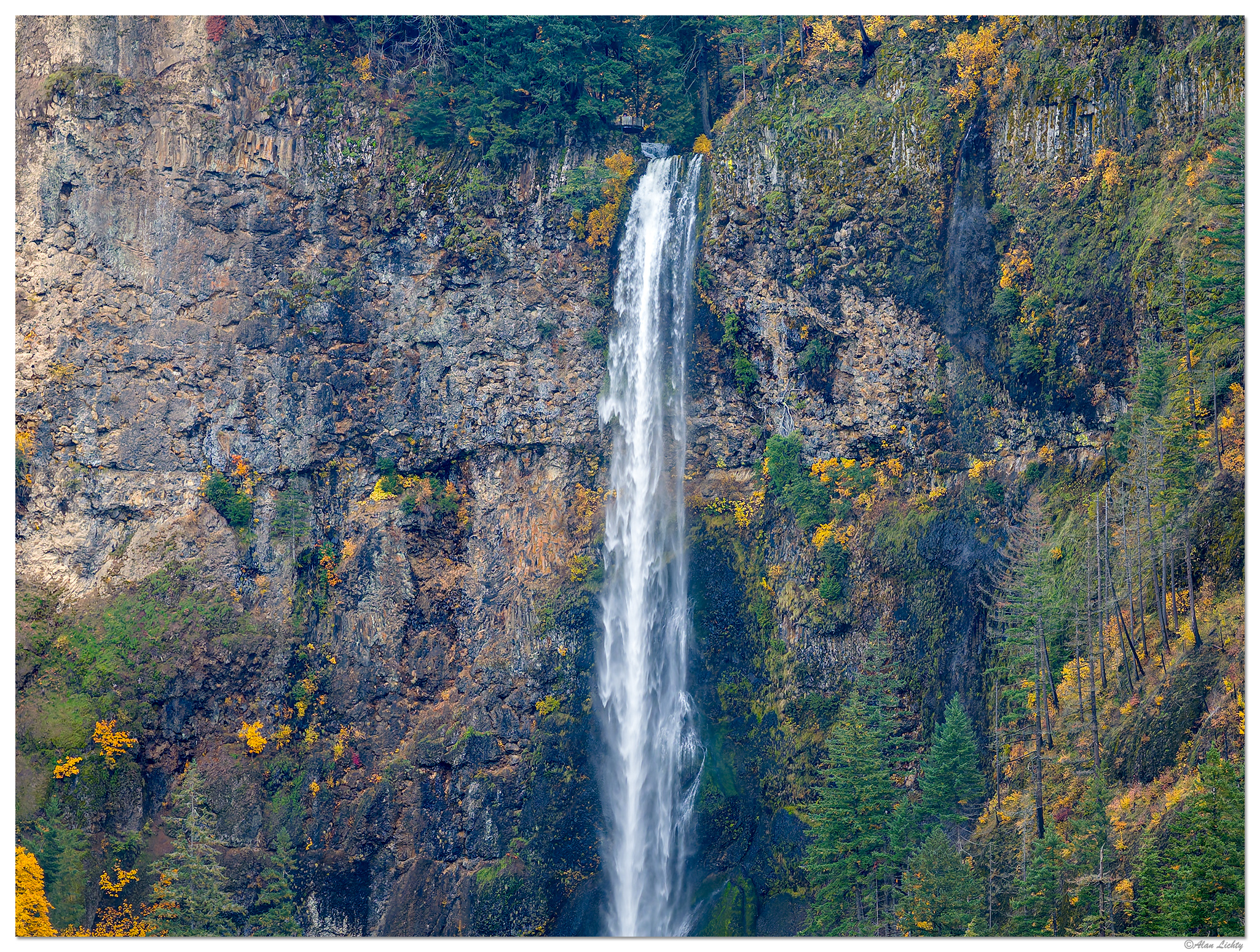DJI_MP3_166_TopMultnomah111023.jpg