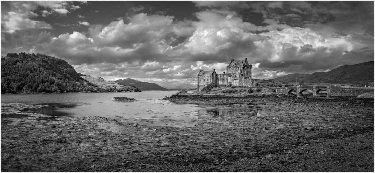 Eilean Donan pano2 copy white stroke.jpg