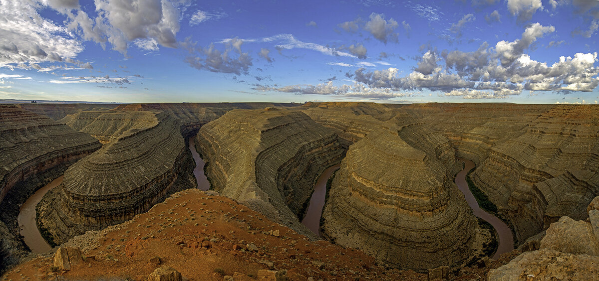 Goosenecks of the San Juan River.jpg