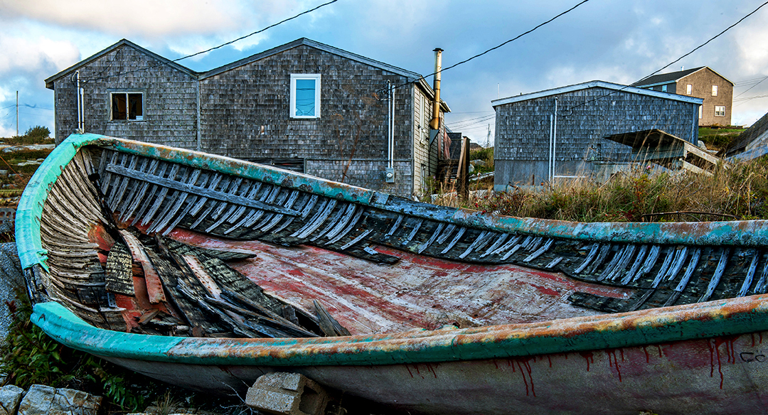 grounded boat.jpg
