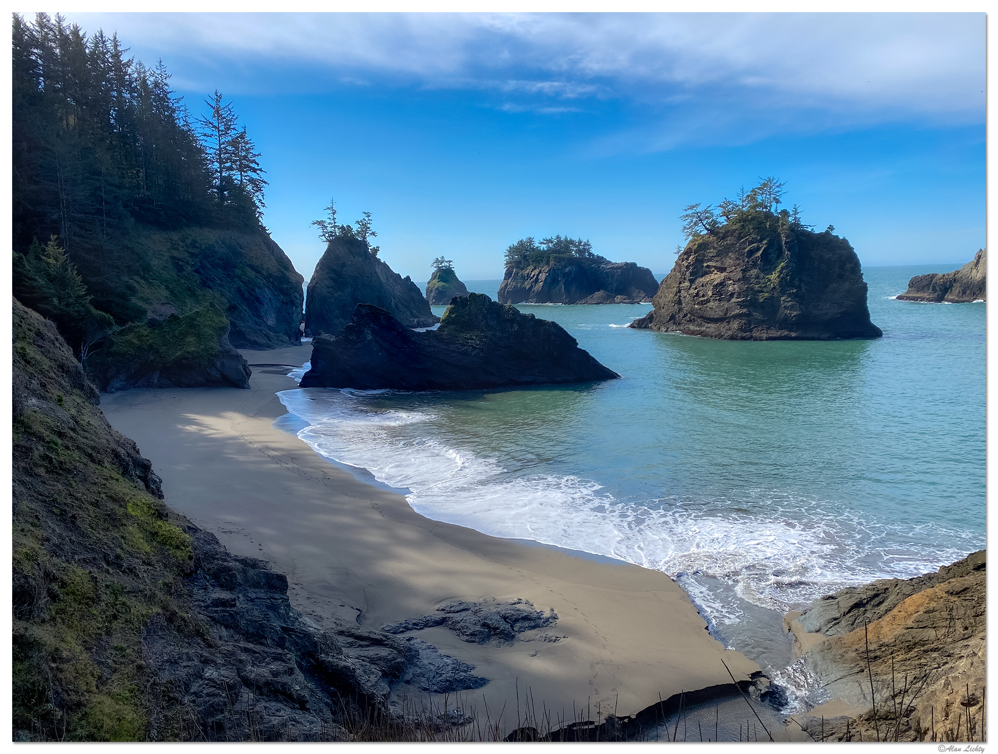 i11P_SecretBeach031120.jpg