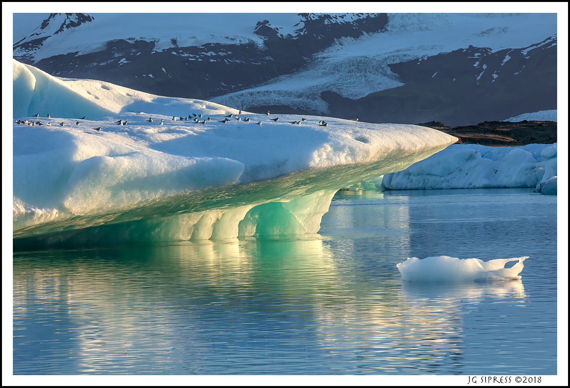 iceberg1.jpg