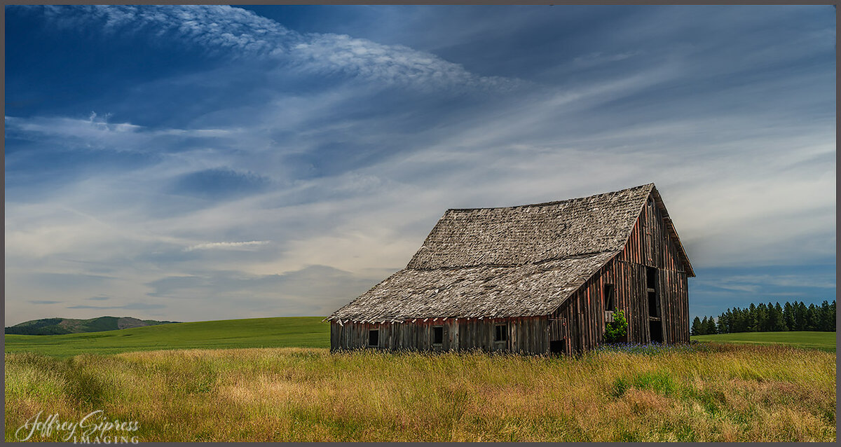idahobarn1.jpg