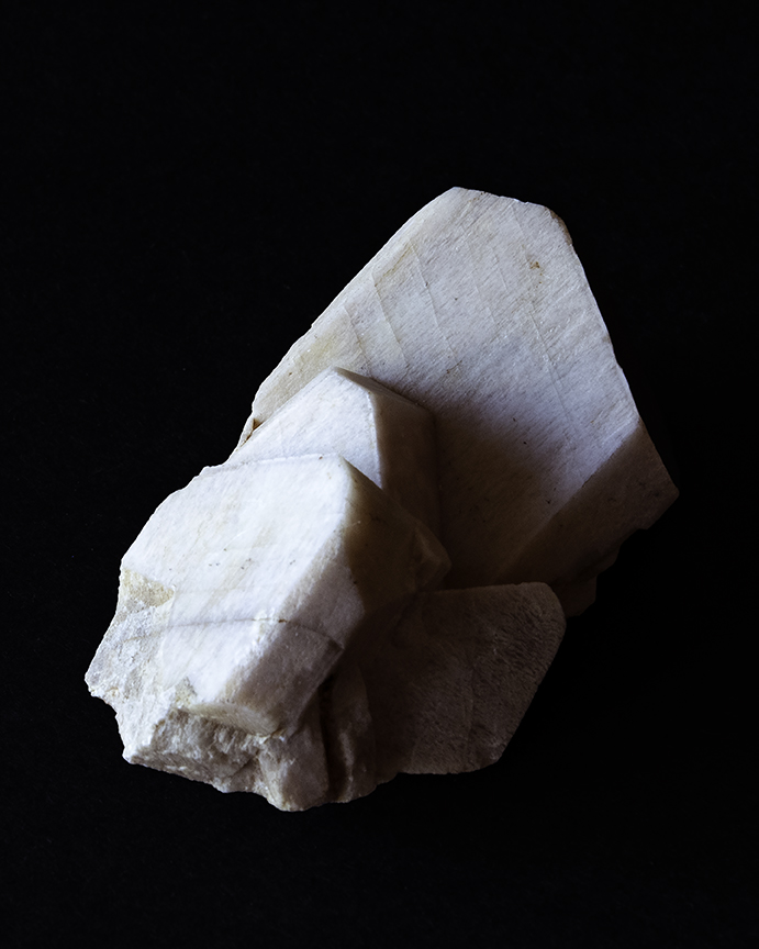 K-feldspar crystals.jpg
