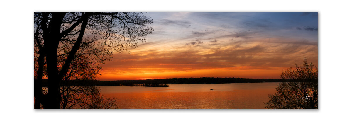 Lake Minnetonka -43025-223-Pano-Edit_2328x800_U_100_Original ratio.jpg