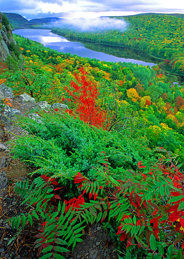 Lake of the Clouds.jpg