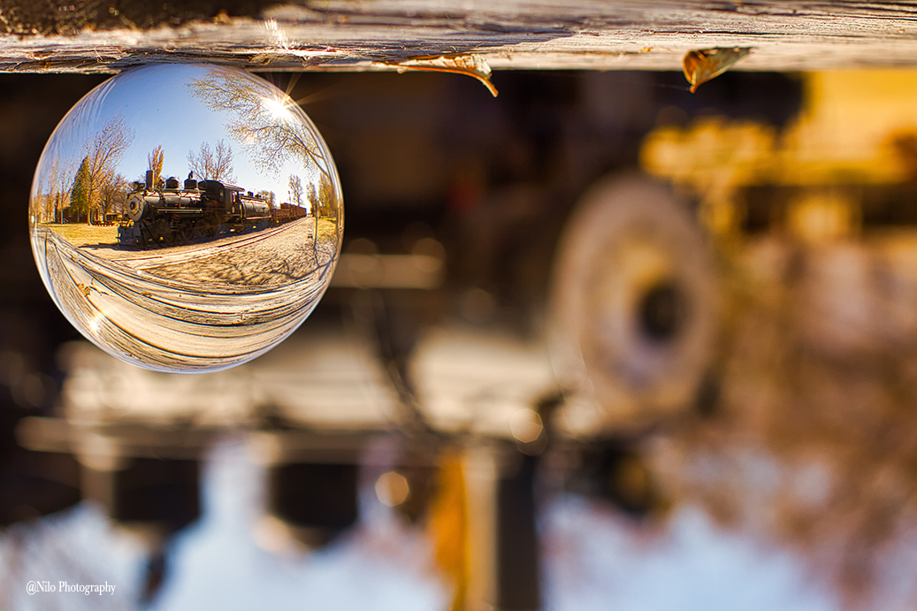 Lens ball 3.jpg