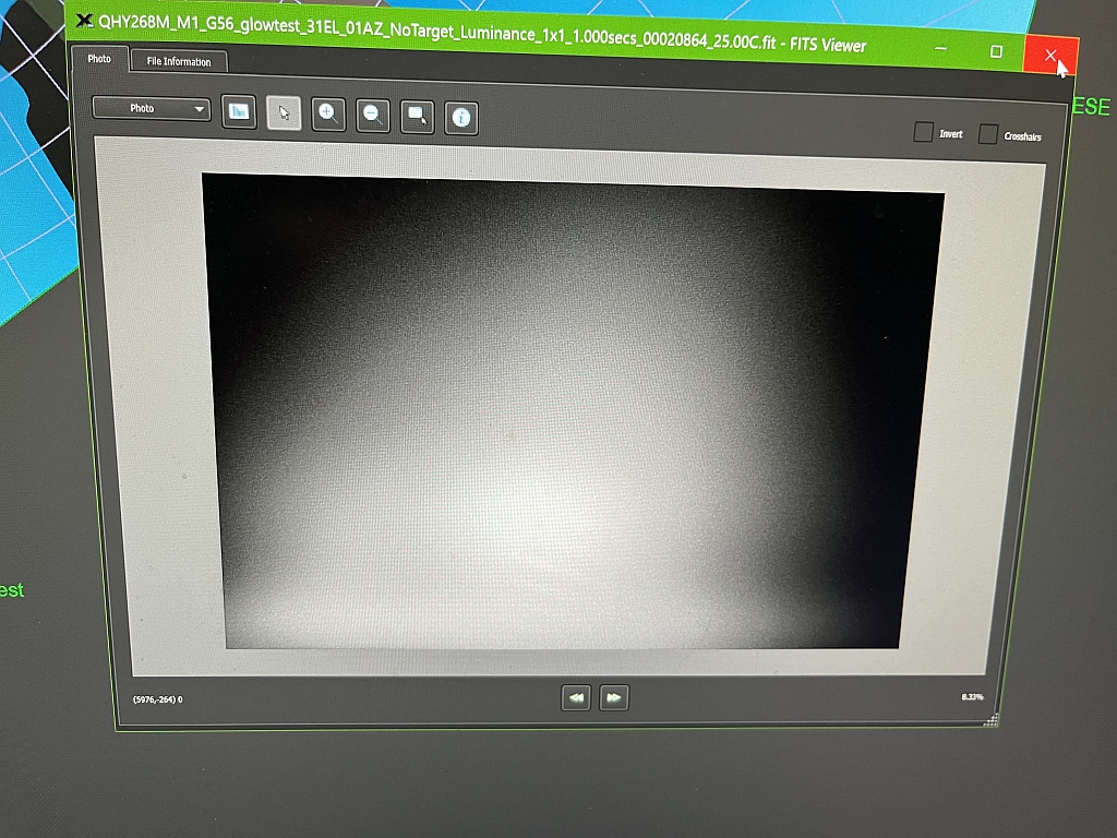Light_Leak_Hole_Open_QHY268M_small.jpg