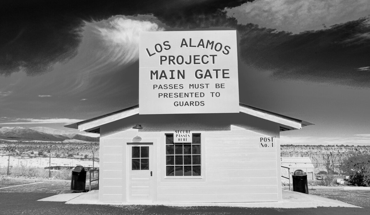 Main Gate B&W.jpg