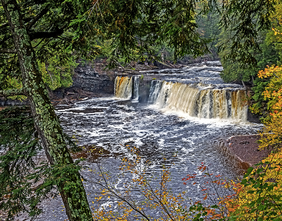Manebezho Falls, Porcupine Mountains State Park, MI.jpg