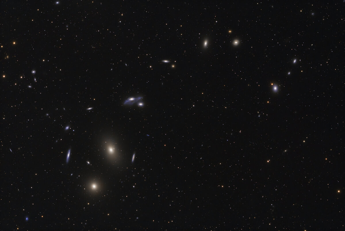 Markarians_Chain_OSC_NLStr_Full resolution_6248x4176_U_100.jpg