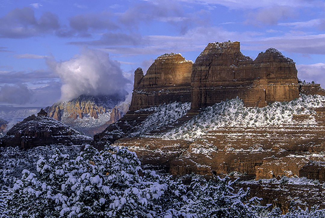 Mitten Ridge snowfall fro schnebly hill road.jpg