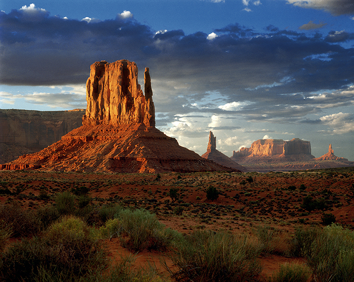 Monument Valley v2.JPG