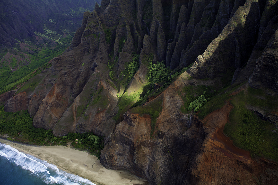 Napali Coastline, Kauai.jpg