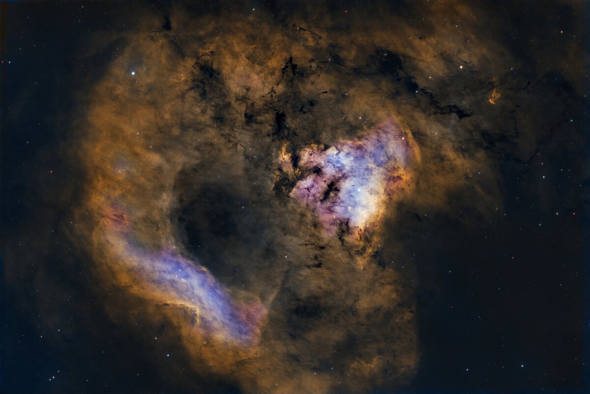 NGC7822_less stars.jpg