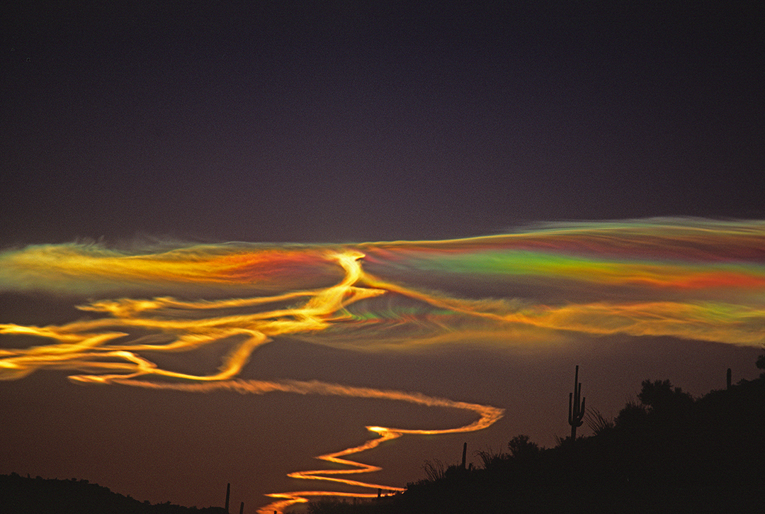 noctilucent cloud.jpg
