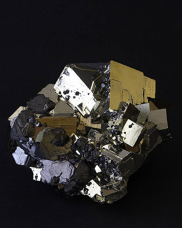 Pyrte and Sphalerite III.jpg