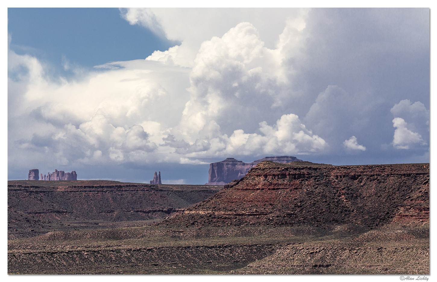 ScenesAtGoosenecks-1.jpg