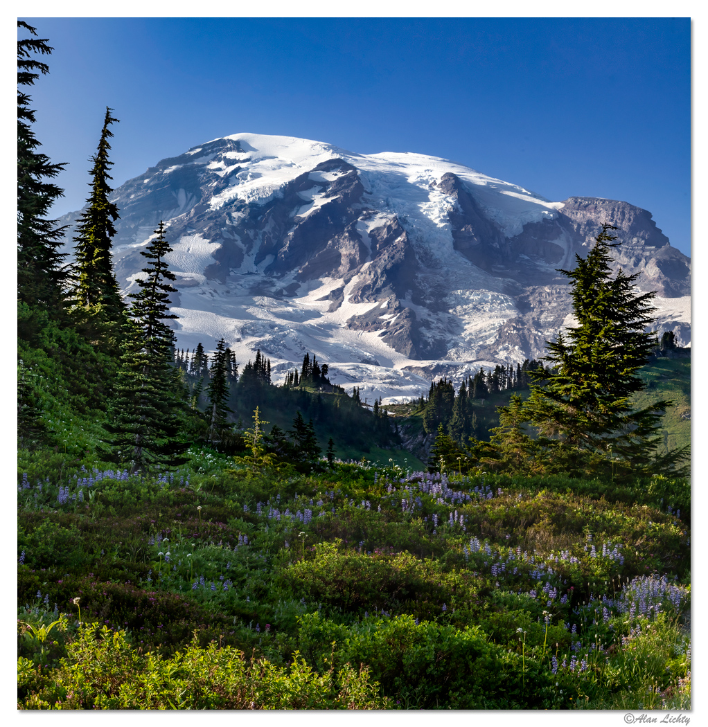 SS-SmokeyRainier.jpg