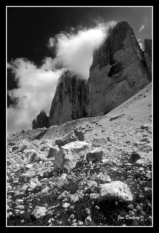 TreCima-NWalls-BW.jpg