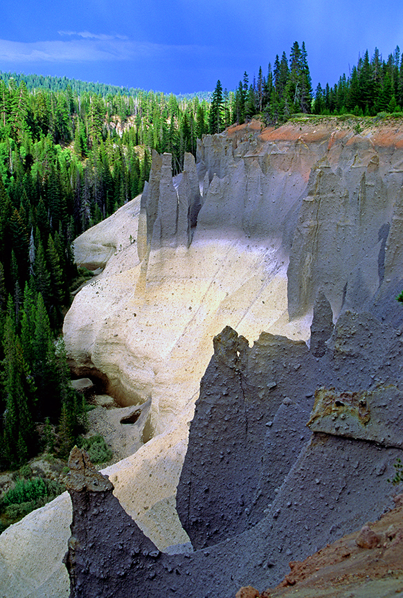 tuff deposits.jpg