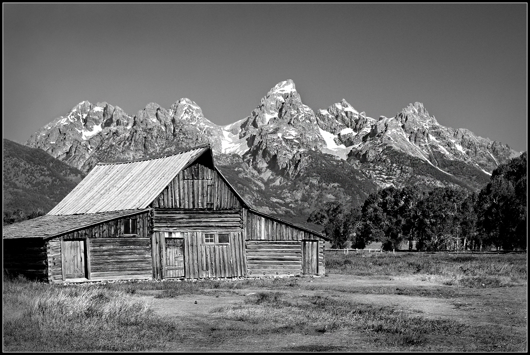 West-39 Mormon Barn.jpg