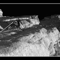 Vertical-Smiles,-Lone-Pk-BW