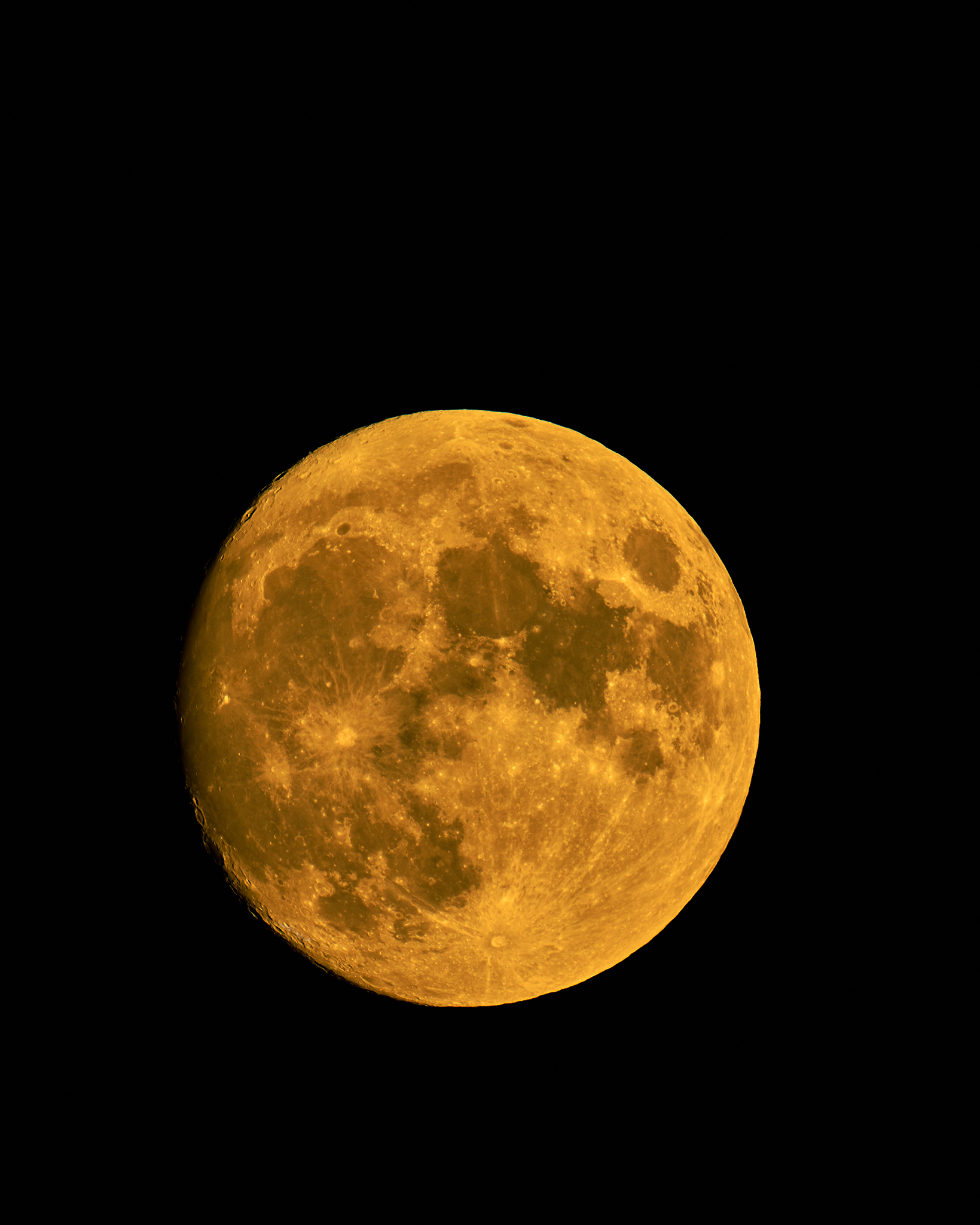 95% moon