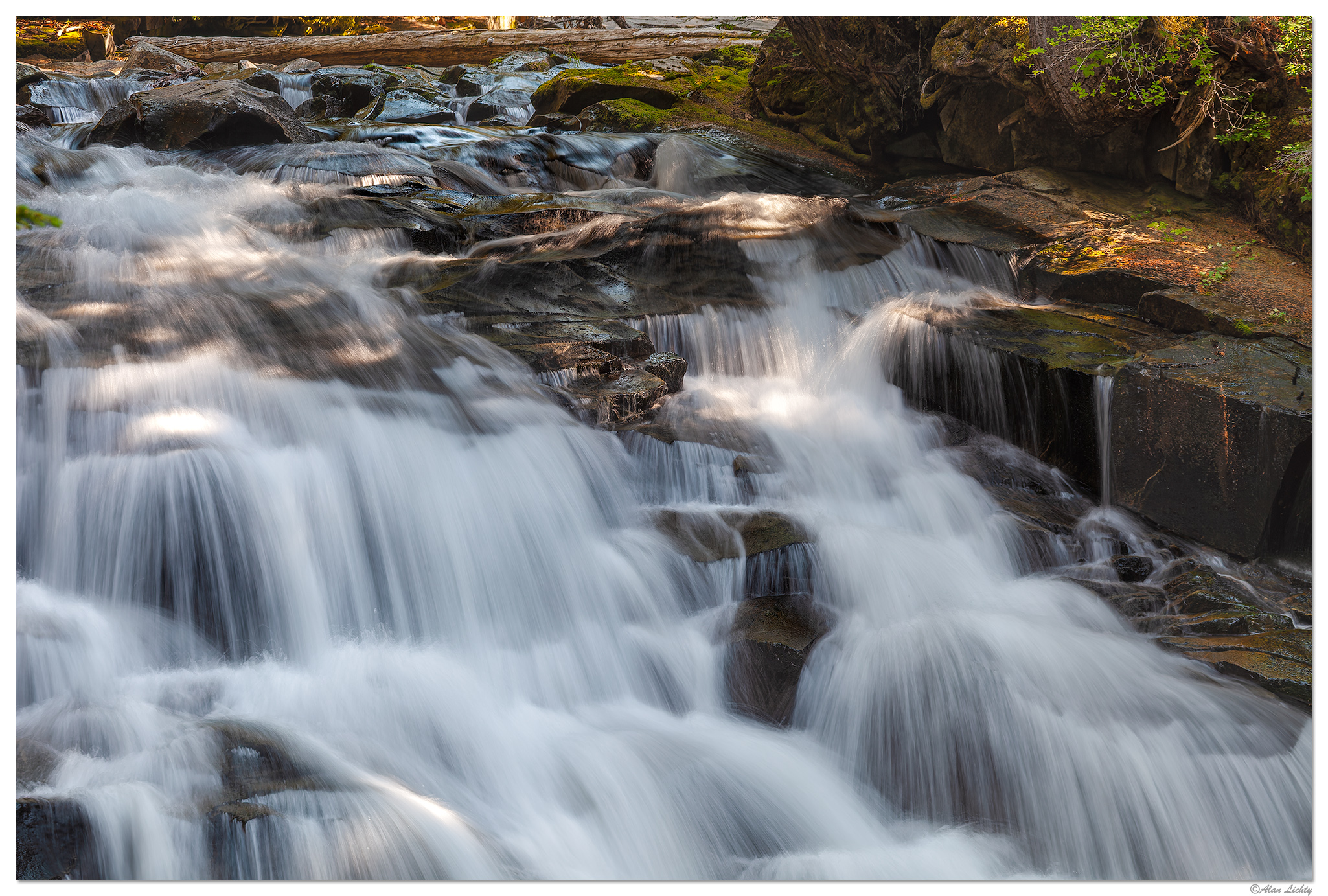 C5D2_AboveRubyFalls091211.jpg