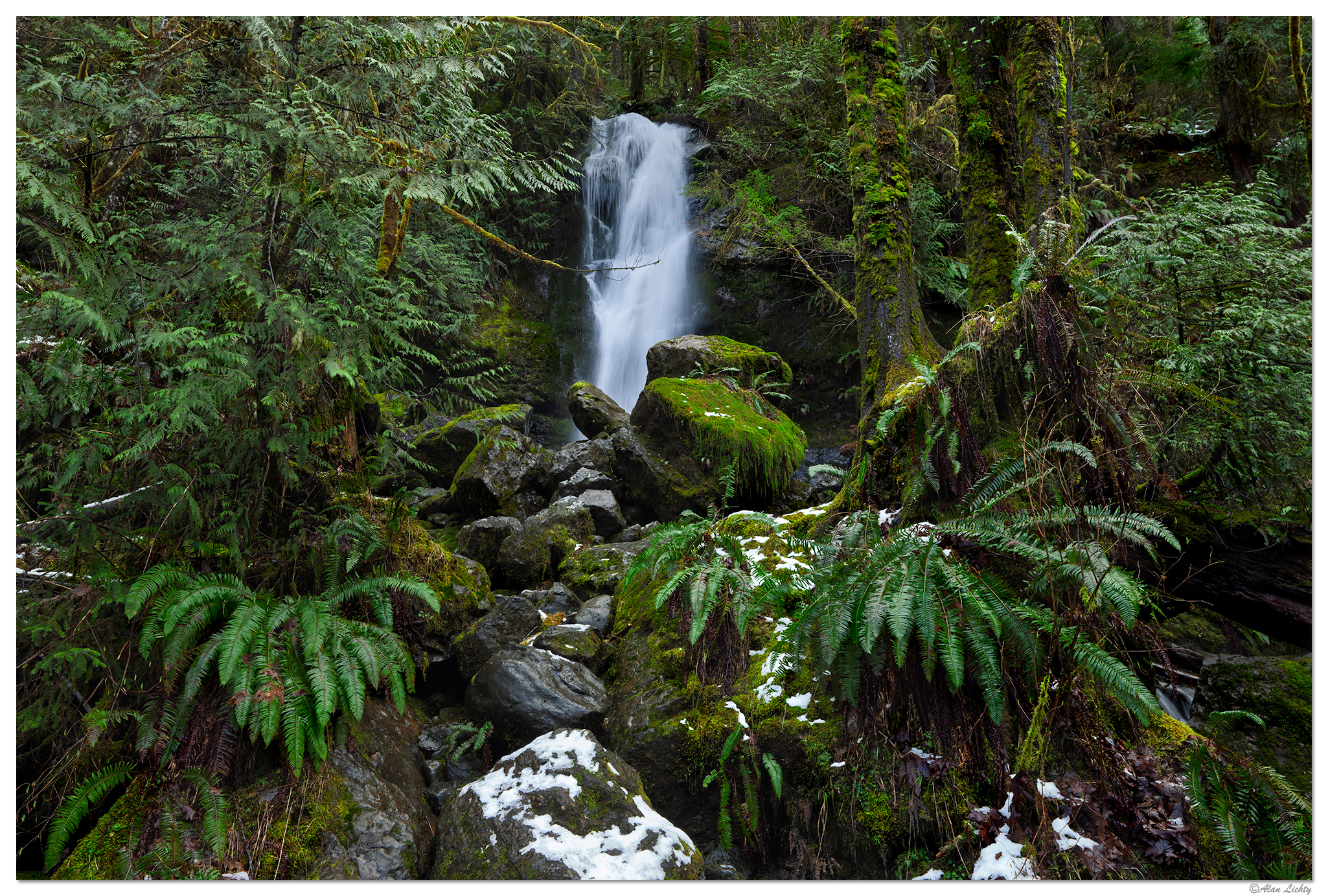 C5D2_MerrimanFalls022011.jpg